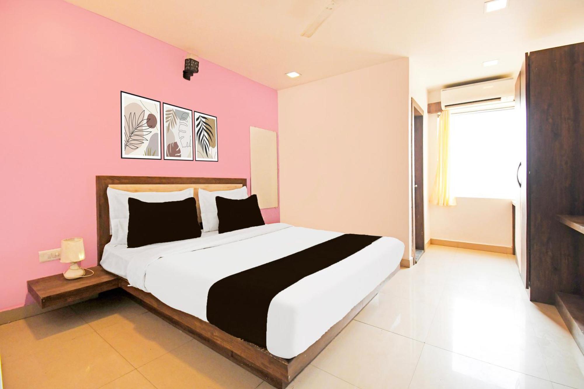 Super Townhouse Mancheswar Formerly Kamla 3*