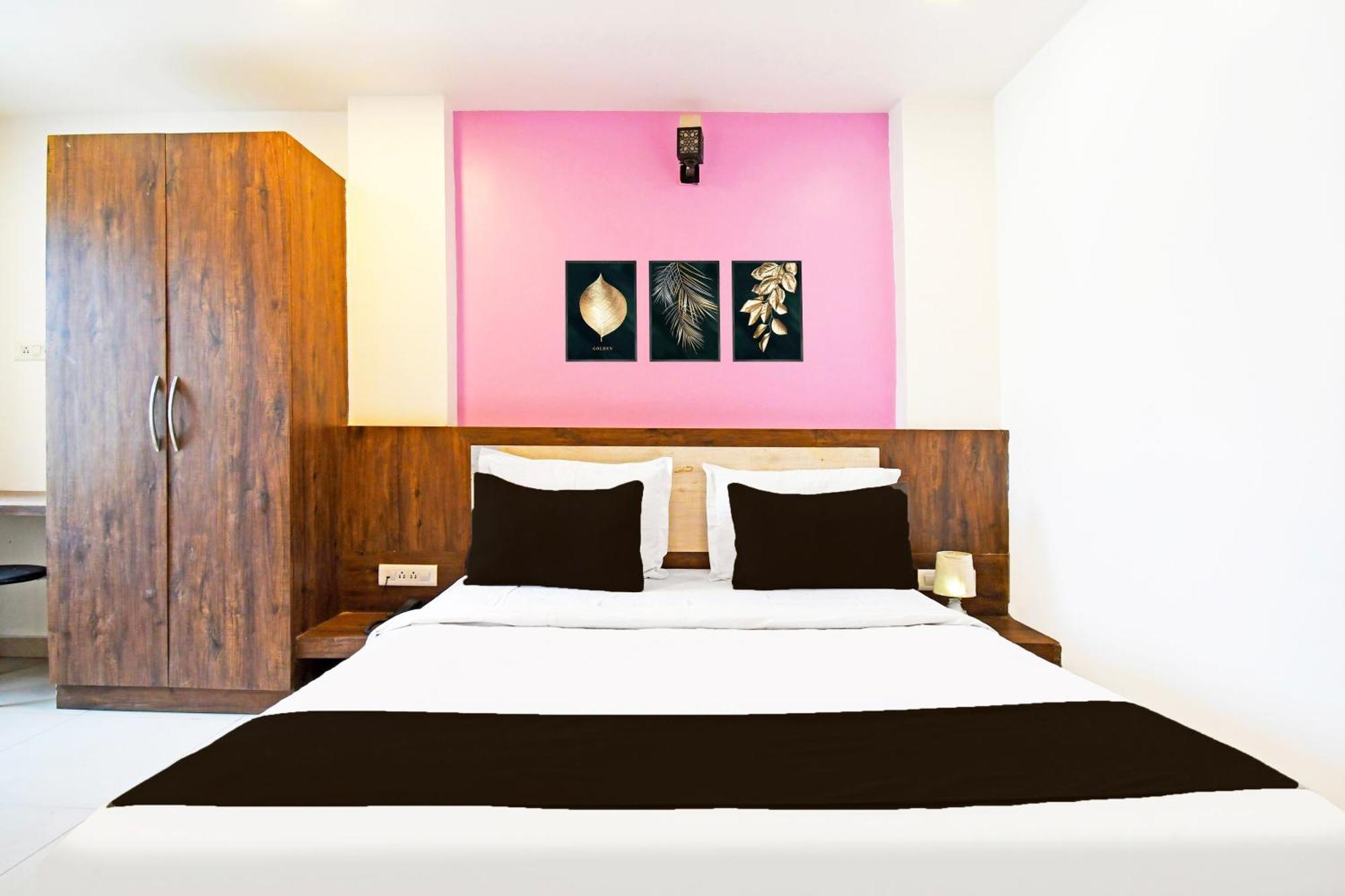 Hotel Super Townhouse Mancheswar Formerly Kamla 3*